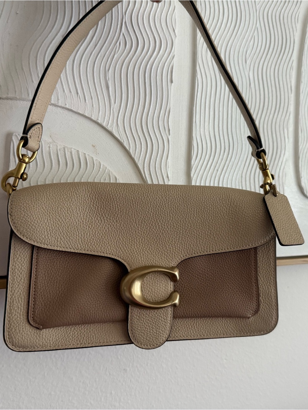 Coach colorblock tabby 26